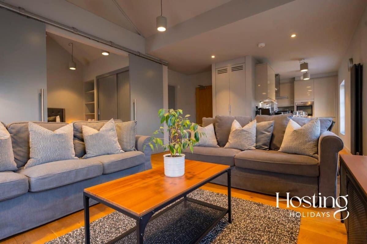 Stylish Luxury Apartment In The Centre Of Henley 외부 사진