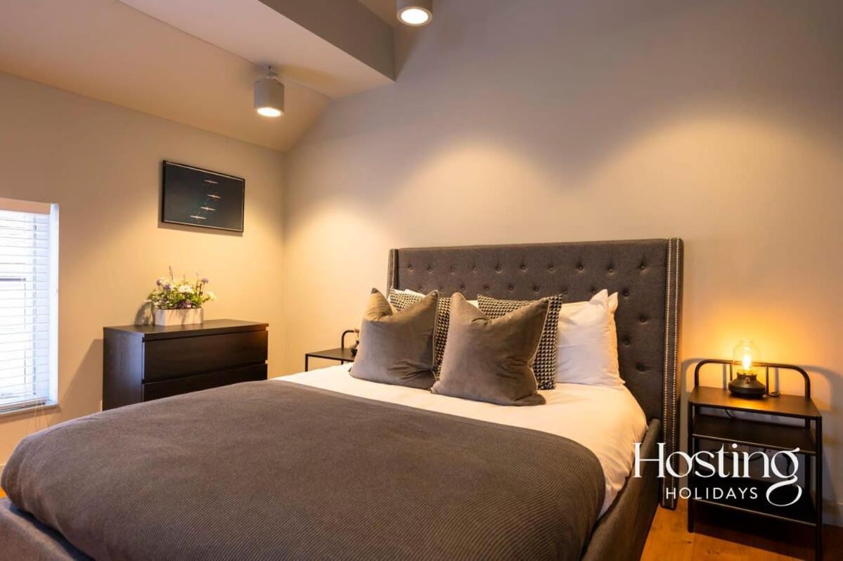 Stylish Luxury Apartment In The Centre Of Henley 외부 사진